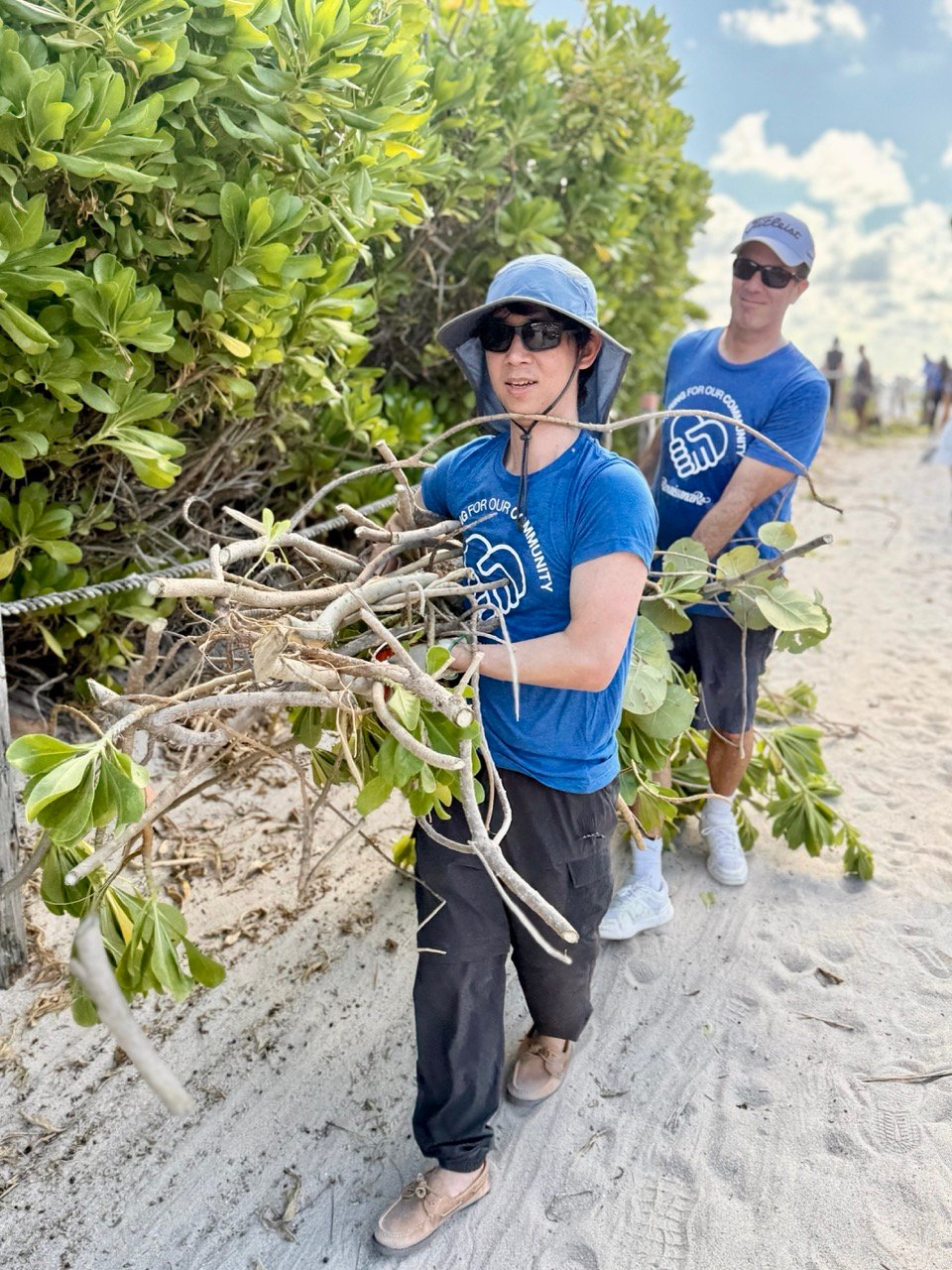 Surfrider-RenaissanceRe-SED-08